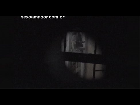 ❤️ Si Blondie sekretong nakuhaan og video sa usa ka voyeur sa kasilinganan nga gitago sa luyo sa mga haw-ang nga tisa Sex video sa ceb.pornmega.ru